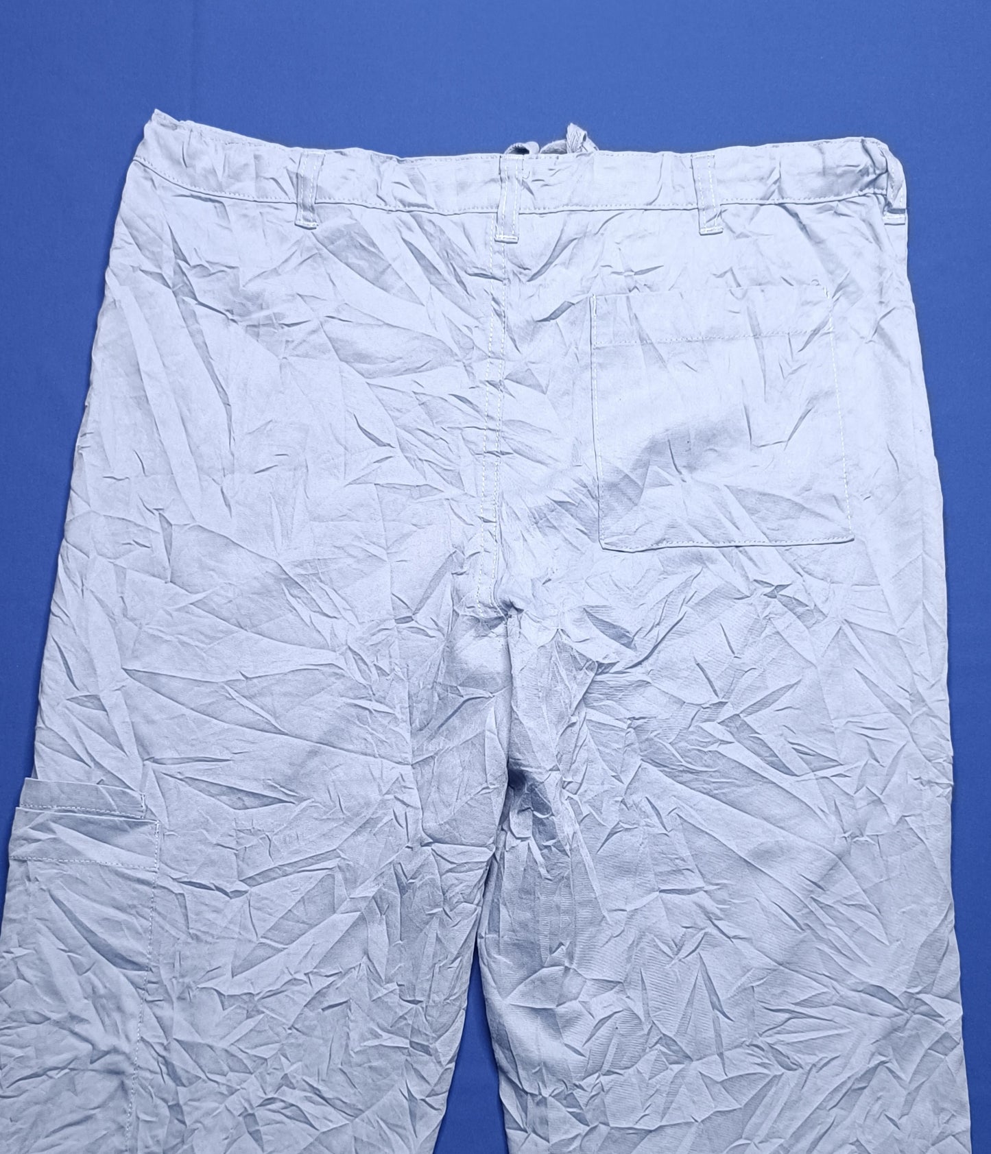Pantalón celeste talla S