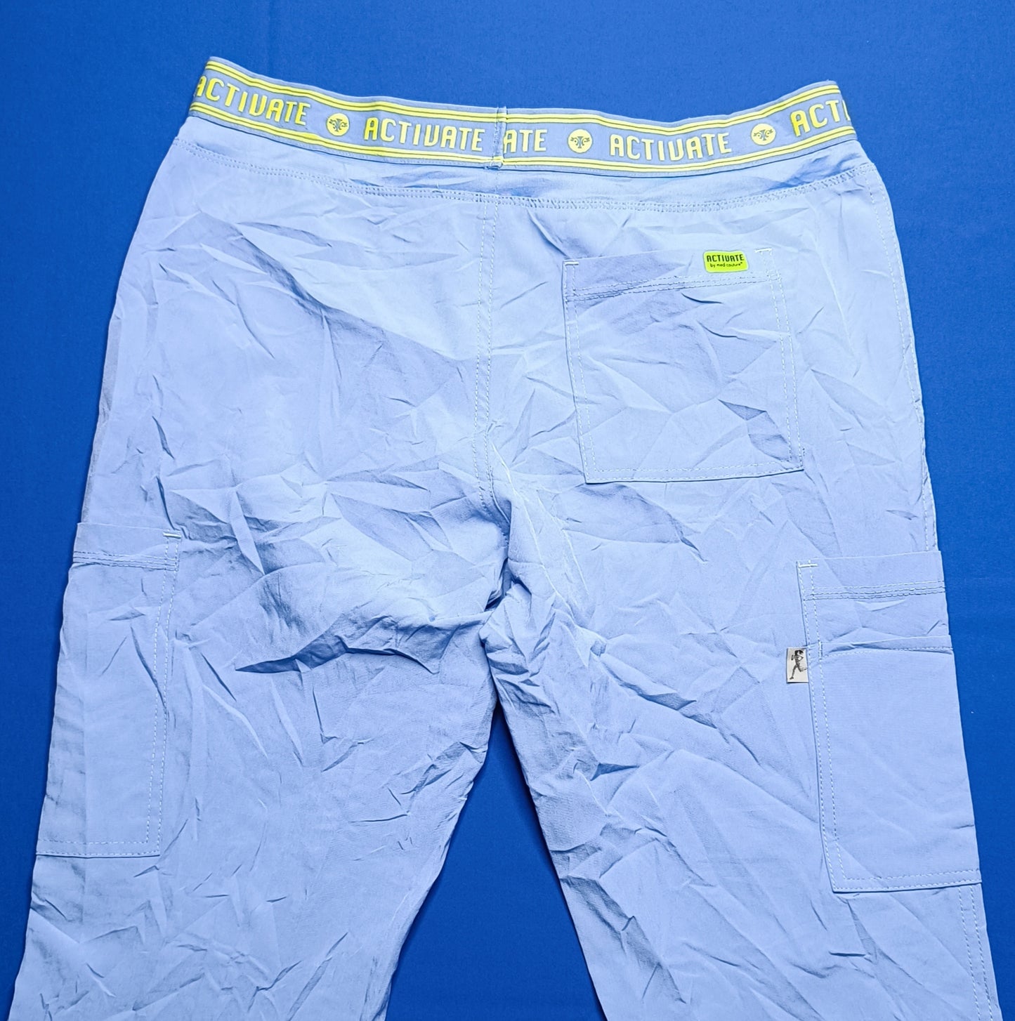 Pantalón celeste talla S