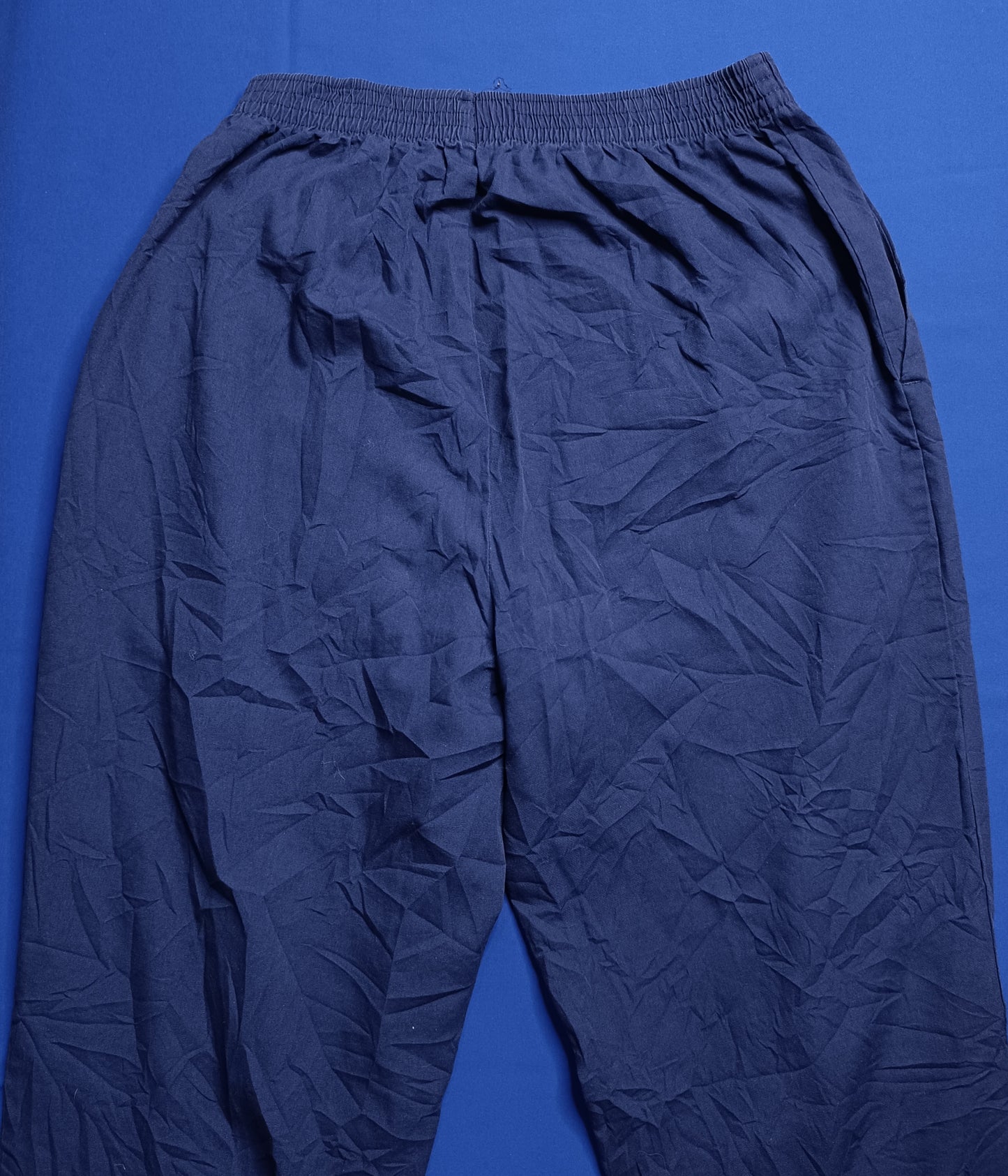Pantalón azul marino talla S
