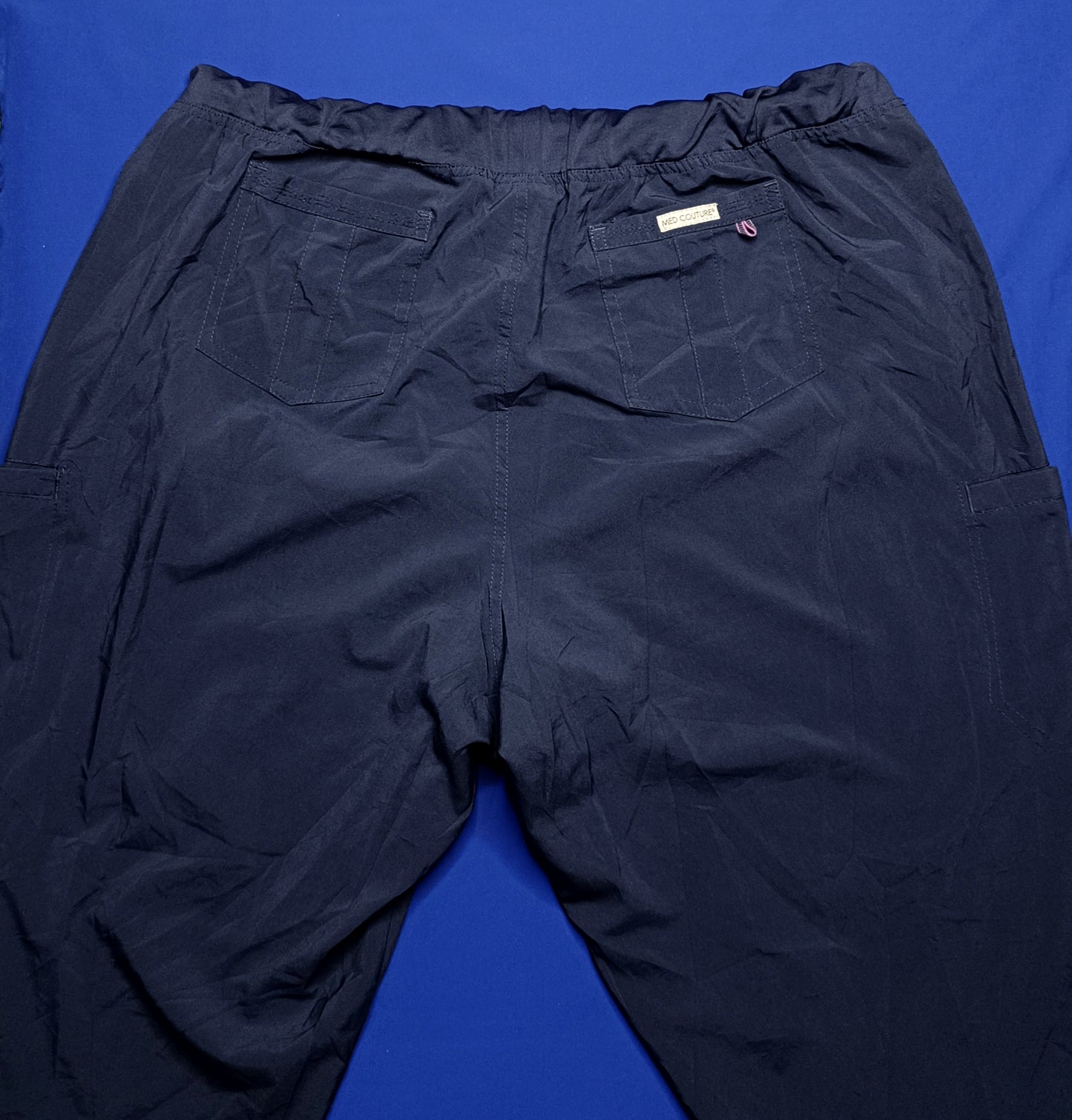 Pantalón azul marino talla XXL