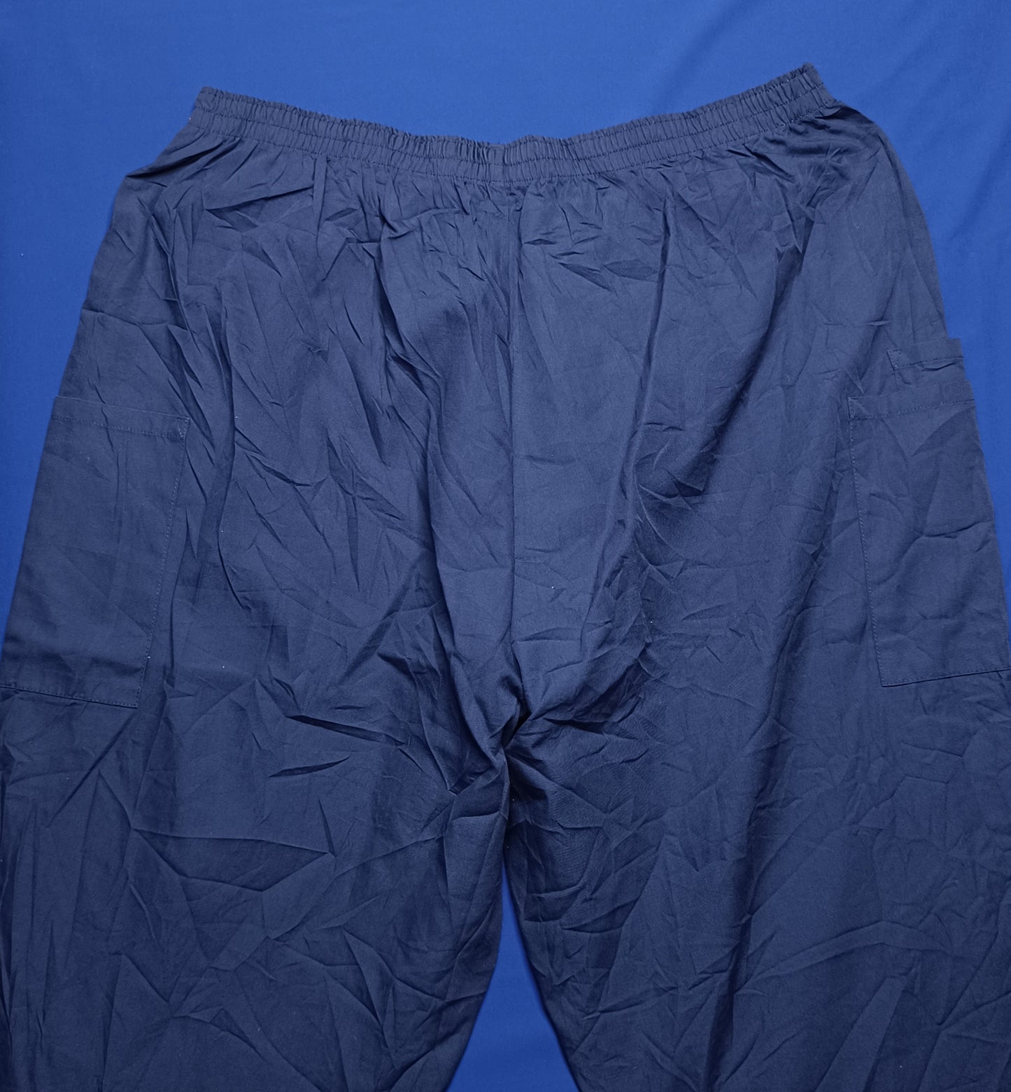 Pantalón azul marino talla XXL