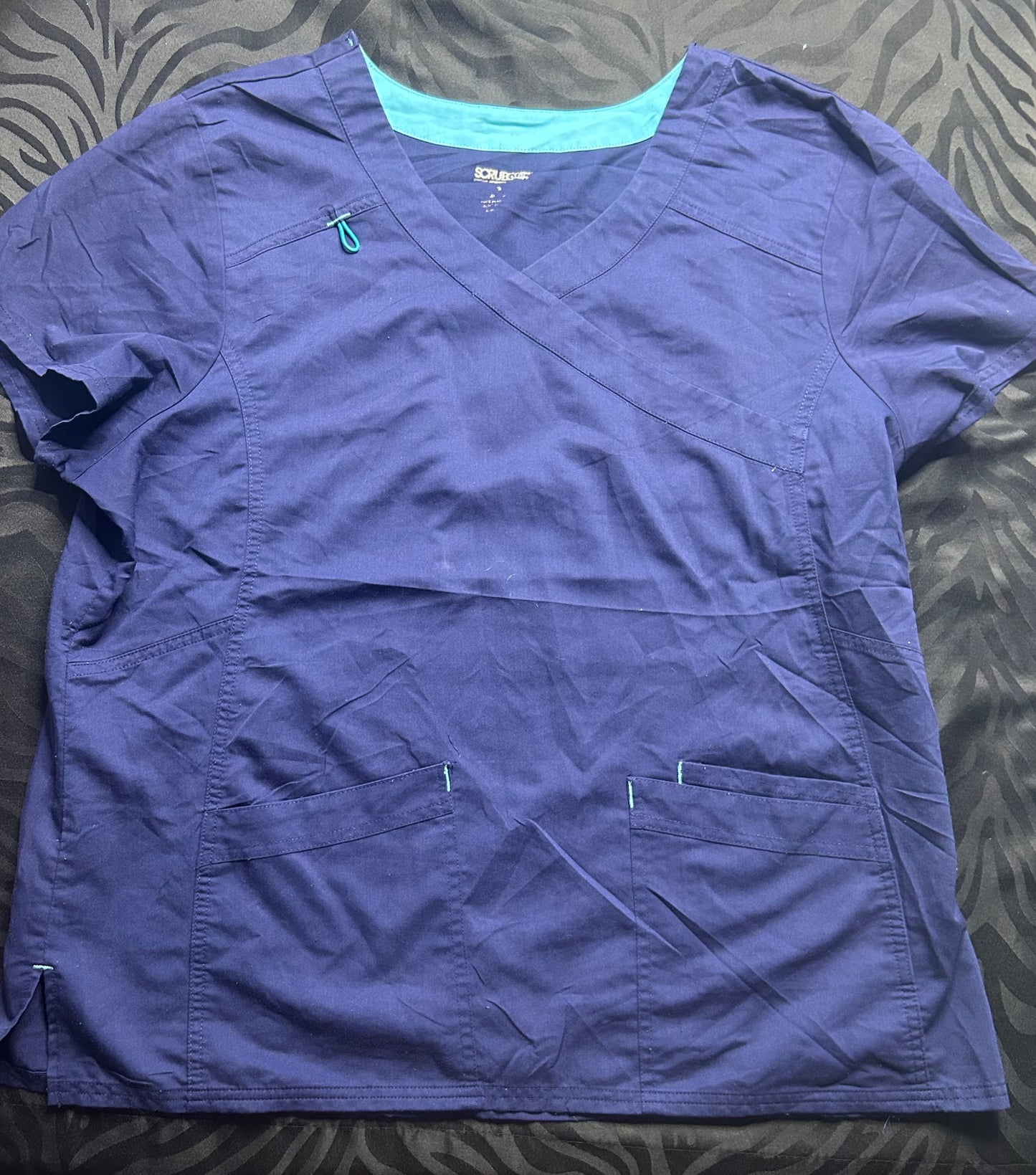 Delantal azul marino talla XL