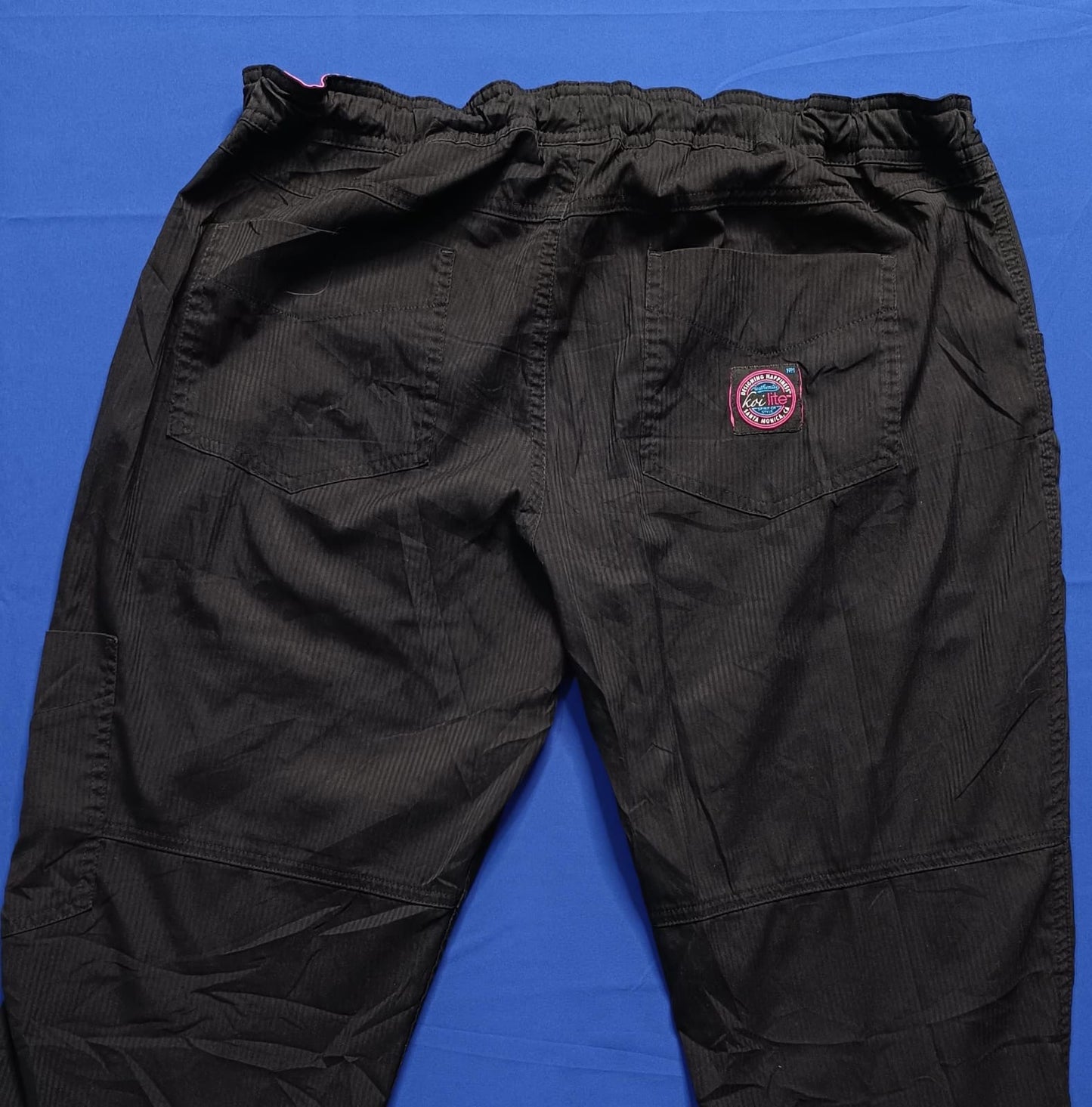 Pantalón negro talla L