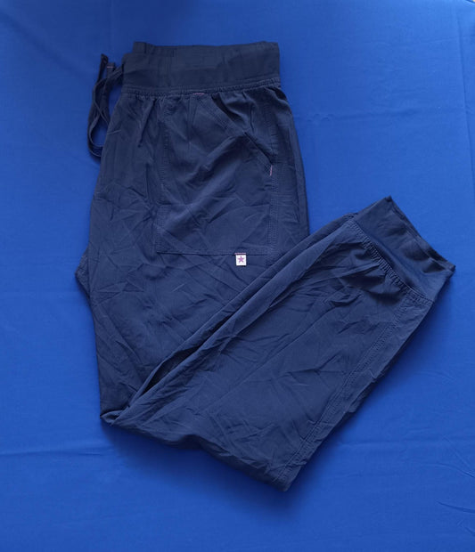 Pantalón azul marino talla L