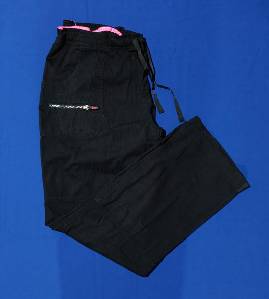 Pantalón negro talla L