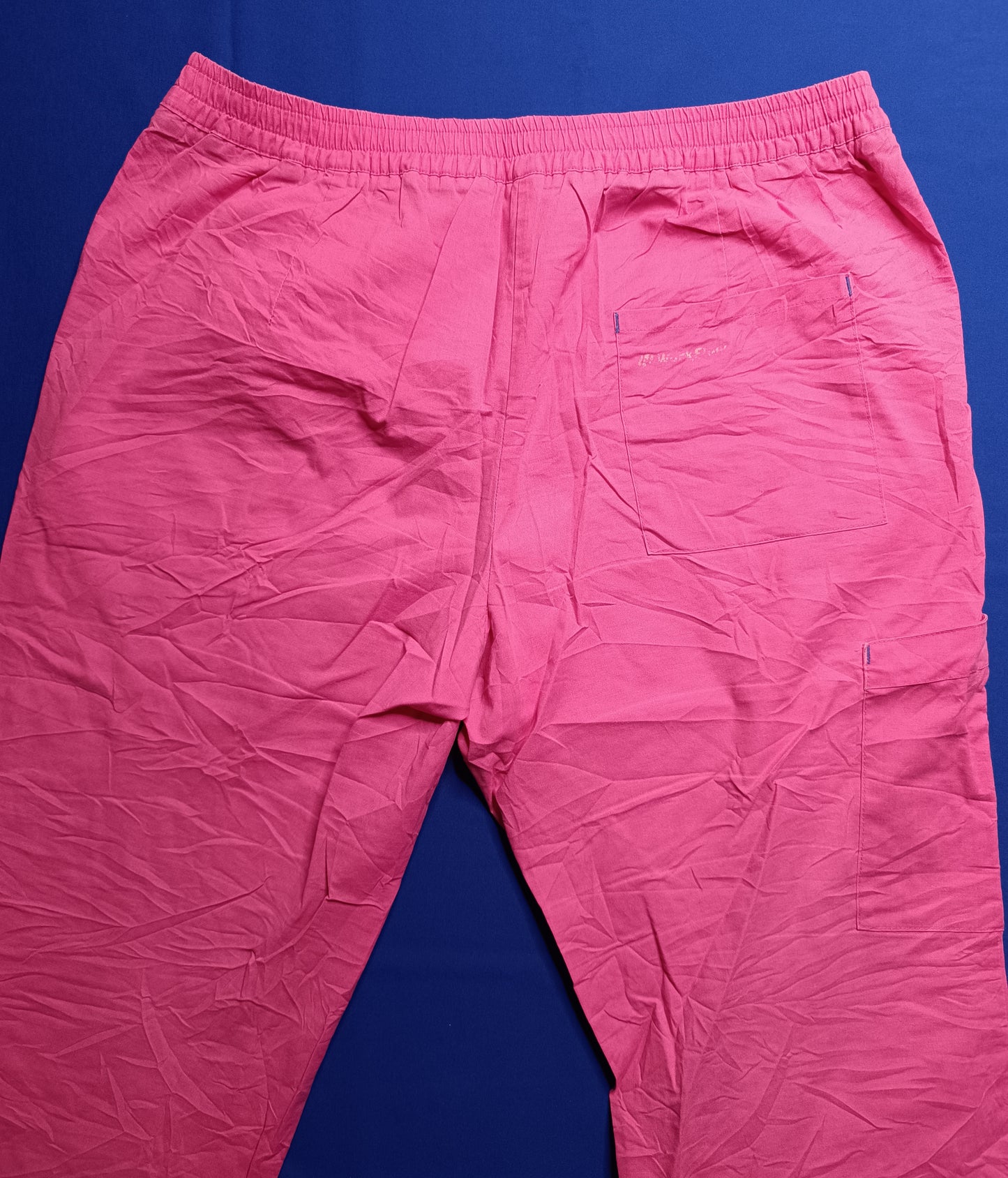 Pantalón fucsia talla S