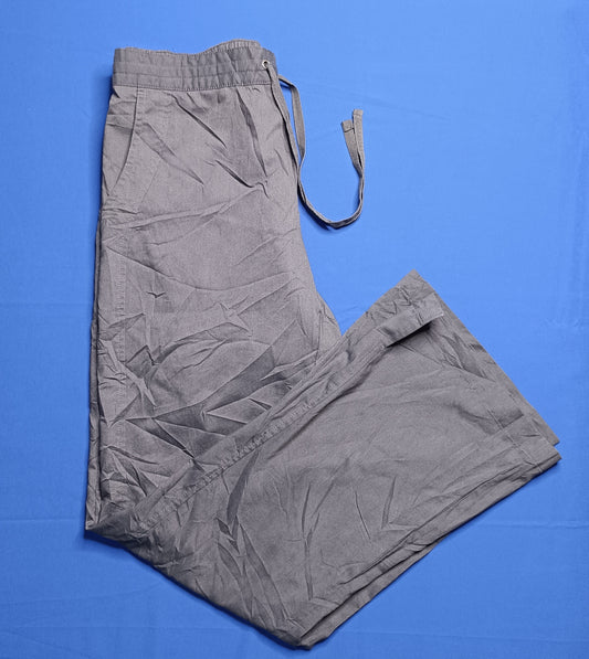 Pantalón gris talla S