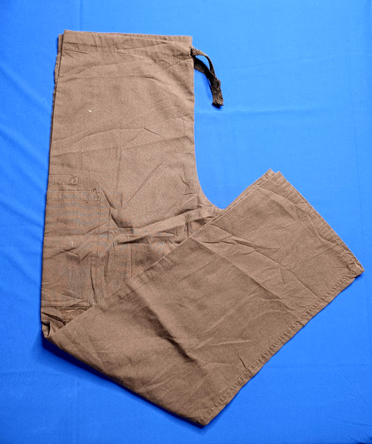 Pantalón café talla S