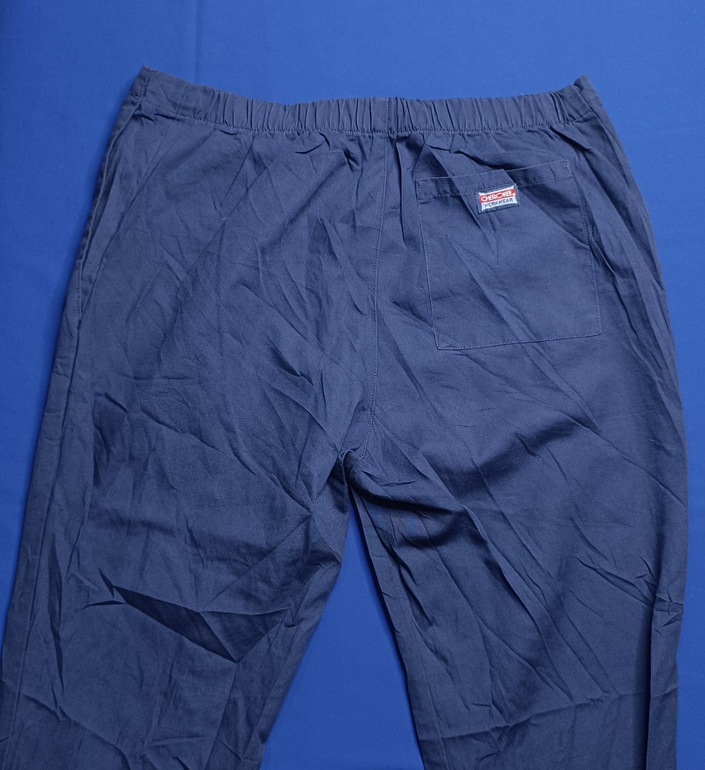 Pantalón azul marino talla S