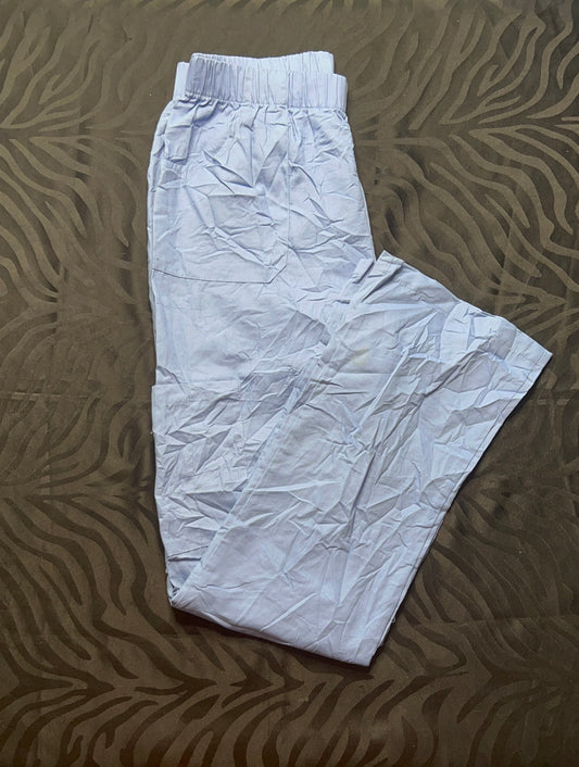 Pantalón celeste talla XS
