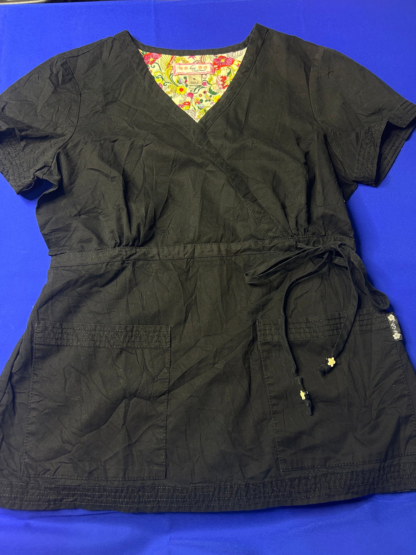 Delantal negro koi talla S