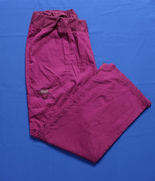 Pantalón burdeo talla L